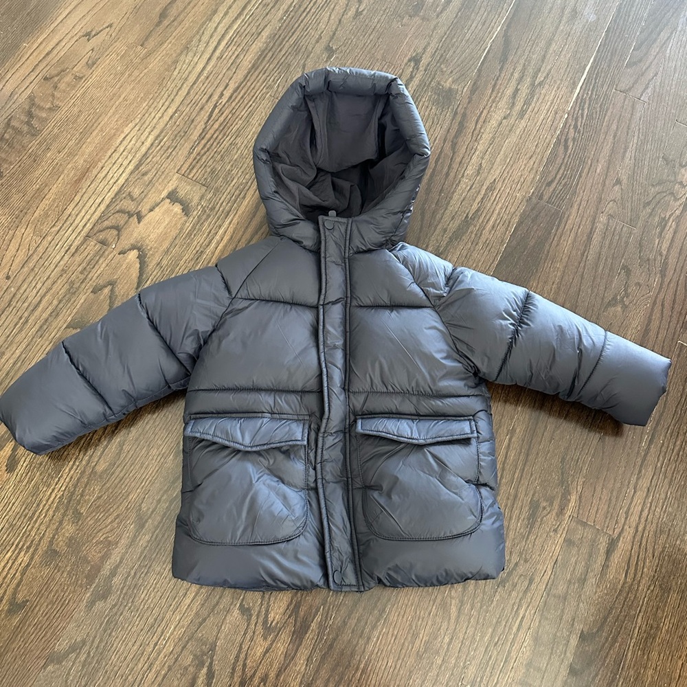 Zara Gray Puffer Jacket with Hood and Quilted Design